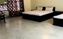 One of the best hotels in Chintpurni